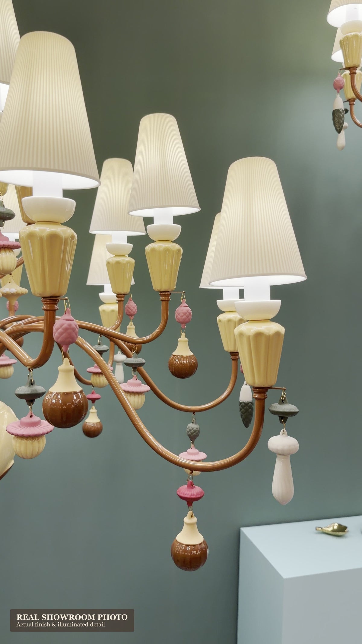 
Mirevelle Multicolor Statement Ivy & Seed Chandelier